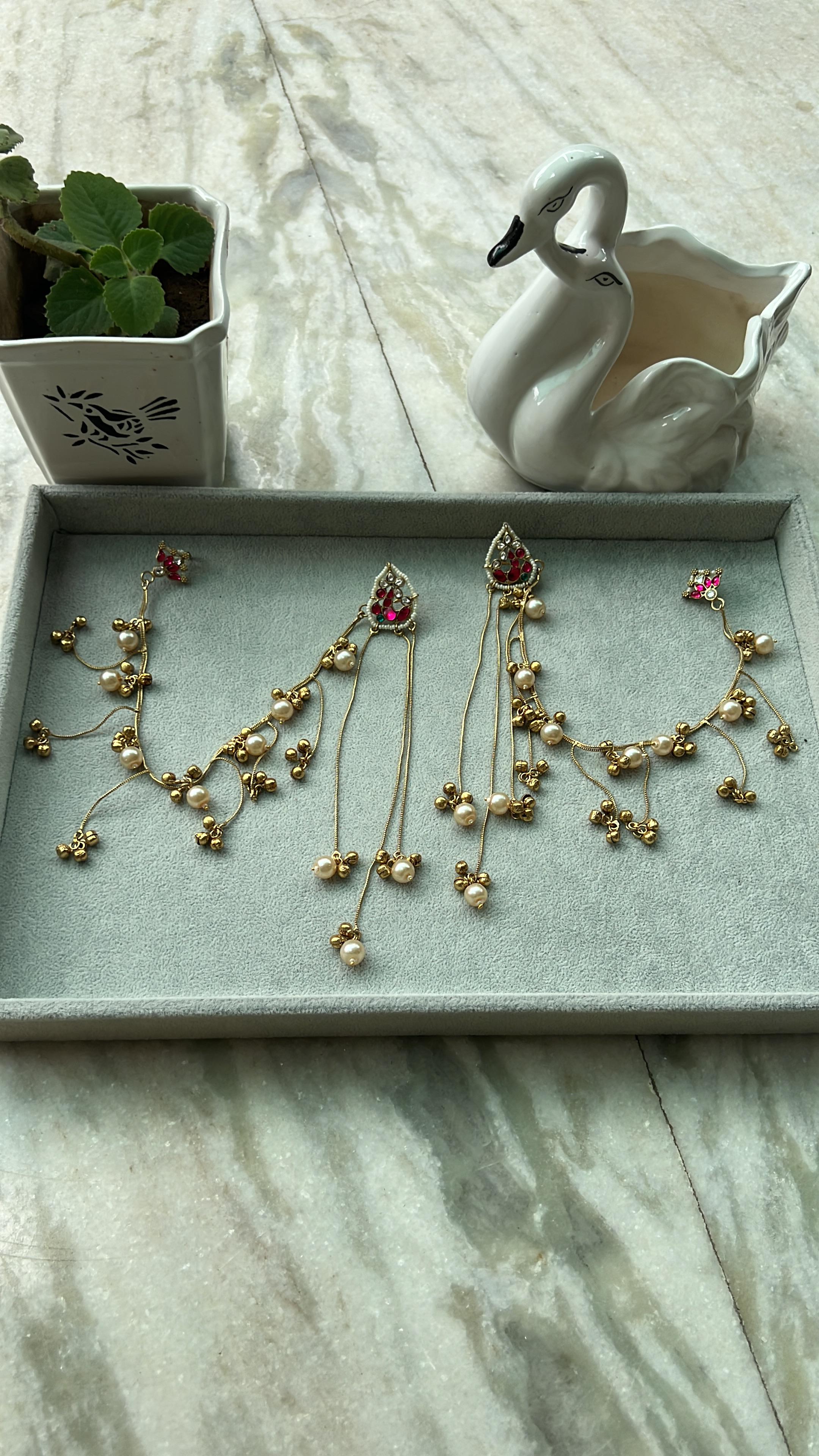 Dejhoor Chain Earings